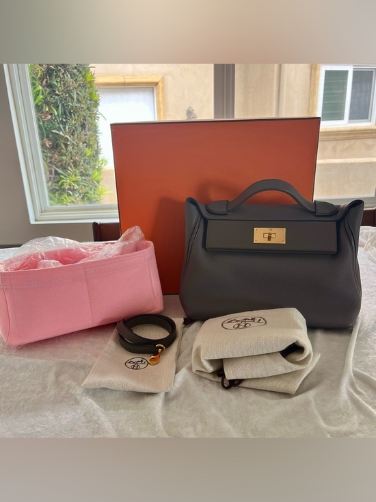 Hermes Handbags - Hermes 24/24 29 bag in etain togo and swift calfskin leather with gold hardware